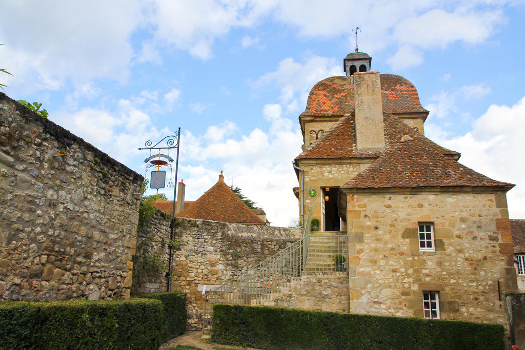La Porterie Souvigny Bagian luar foto